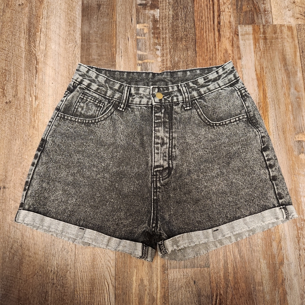 Shein Acid Wash Shorts - Picture 1 of 4